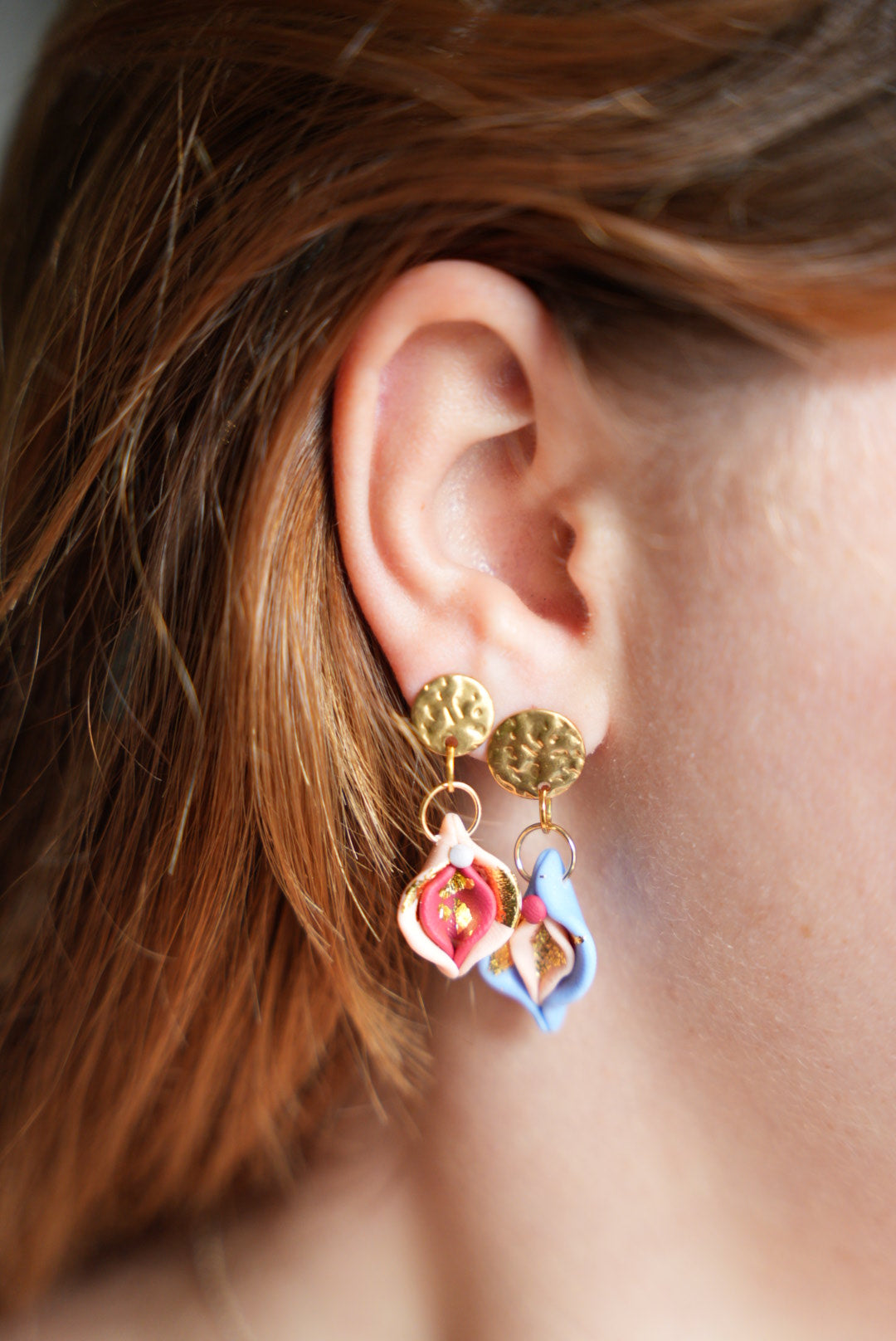 Vulva Ohrringe | 2 Paar | Rosa, Pink, Blau mit Blattgold