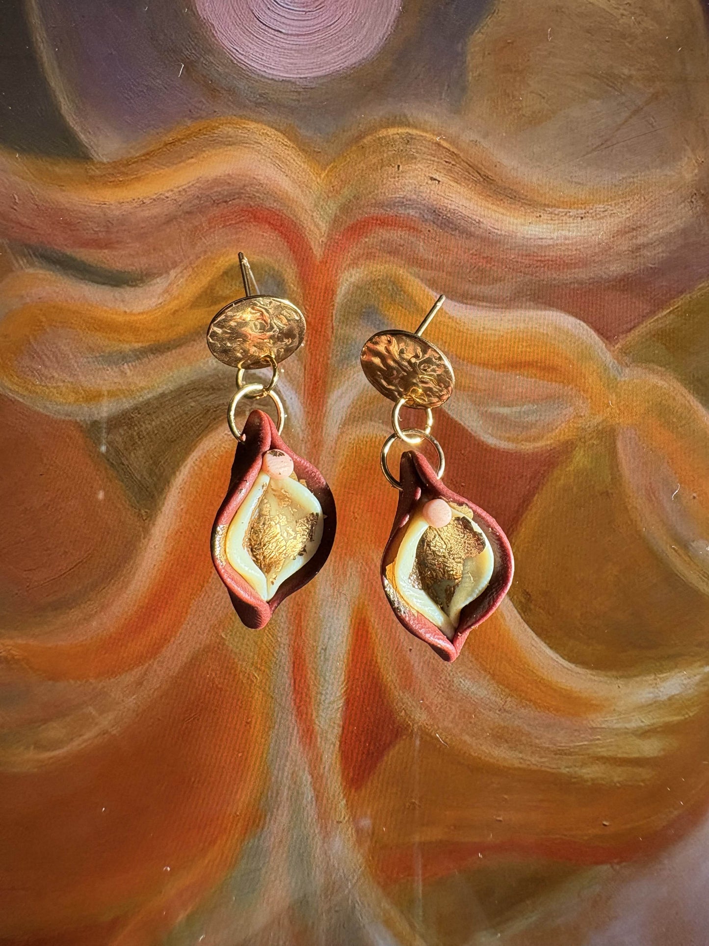 Vulva Ohrringe | Aubergine & Minzgrün mit Blattgold